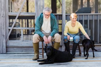 When Does a Dog Become a Senior? Understanding Age, Health Changes, and Better Care Decisions 4 When Does a Dog Become a Senior? Understanding Age, Health Changes, and Better Care Decisions